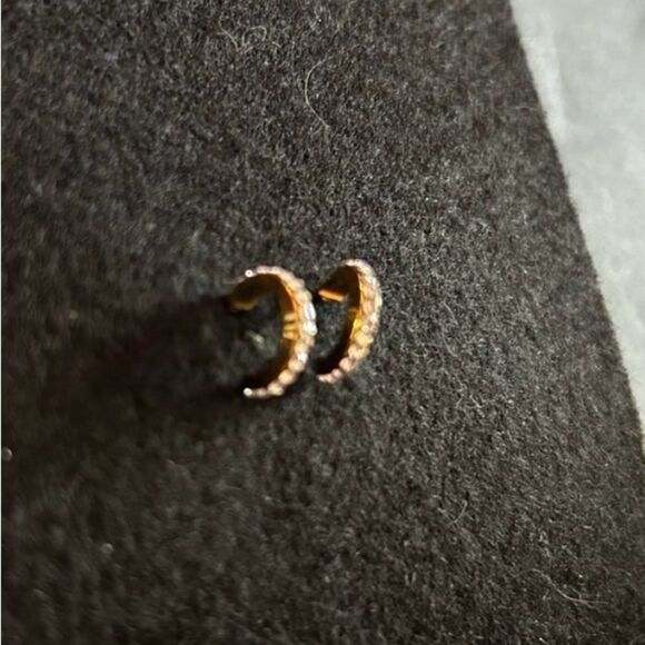 HANDMADE Elegant Gold and Rhinestone Crescent Earrings - Picture 3 of 4